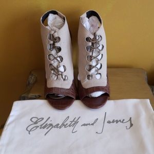 Elizabeth and James Shoes (Lang)